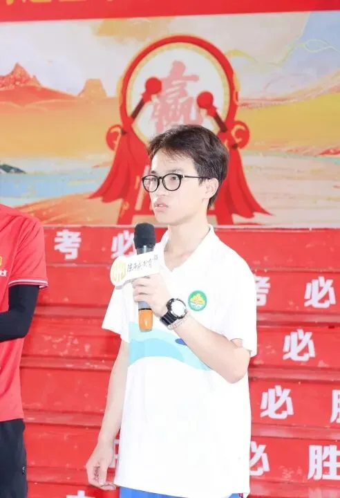 策马扬鞭战中考,奋楫笃行赴山海——金本中学初三级中考誓师研学活动 第82张