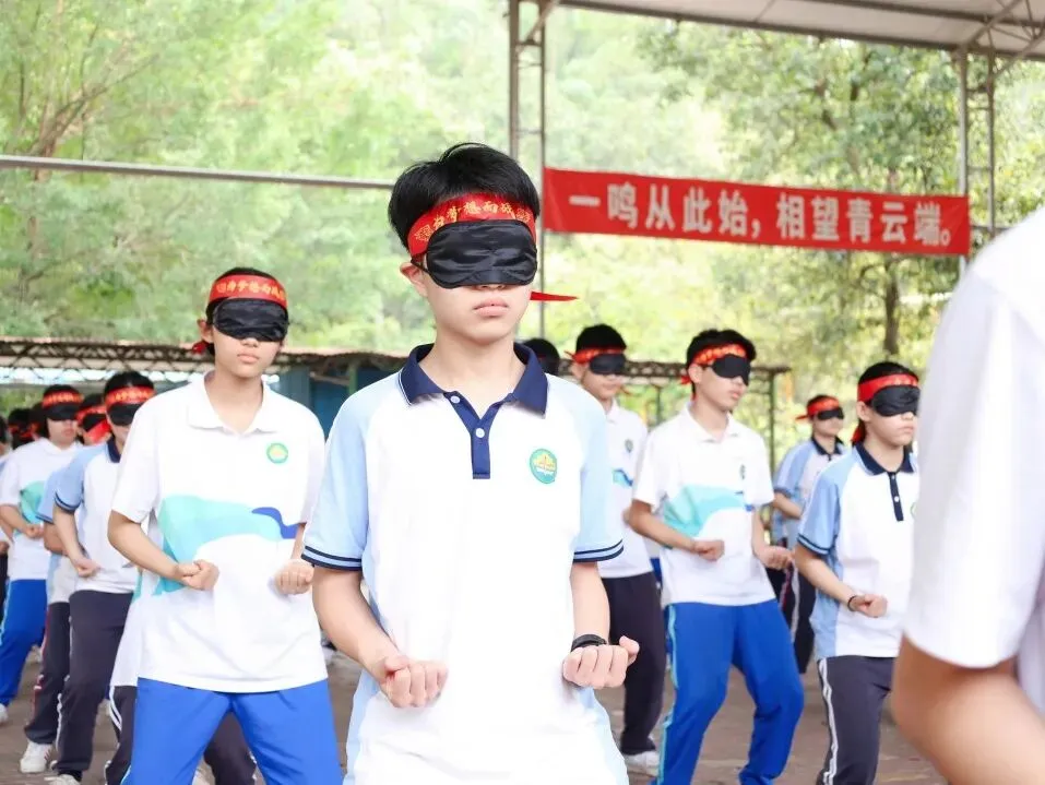 策马扬鞭战中考,奋楫笃行赴山海——金本中学初三级中考誓师研学活动 第99张