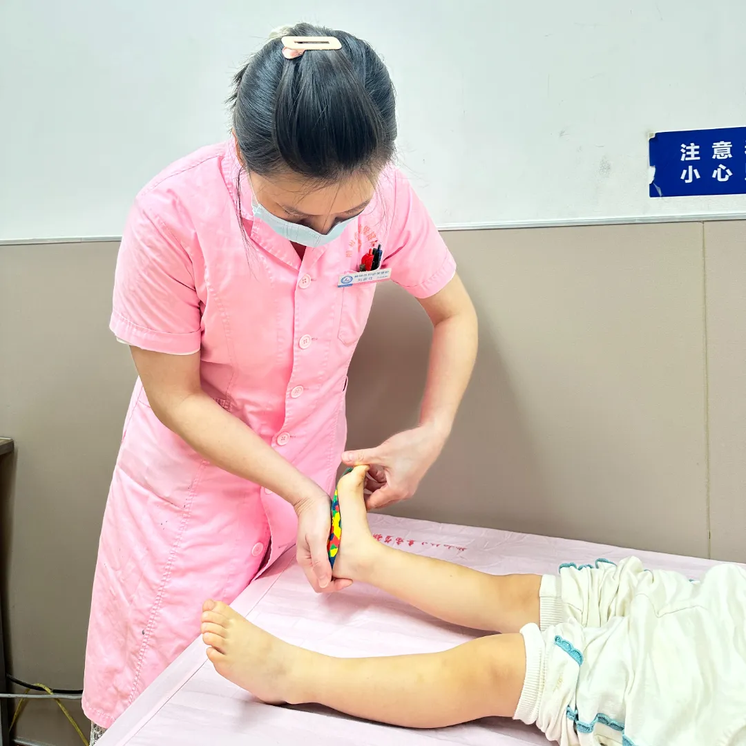 体育中考 | “跑得更轻松”的秘密——柳州妇幼康复医学科从步态分析中给你指导 第8张