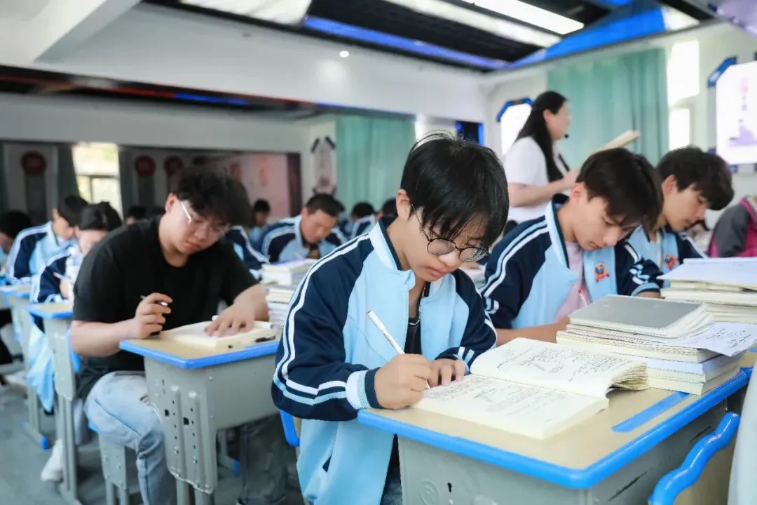 @初三同学家长:模考后别光盯着分数,现在做对这件事,比中考后着急强100倍! 第3张