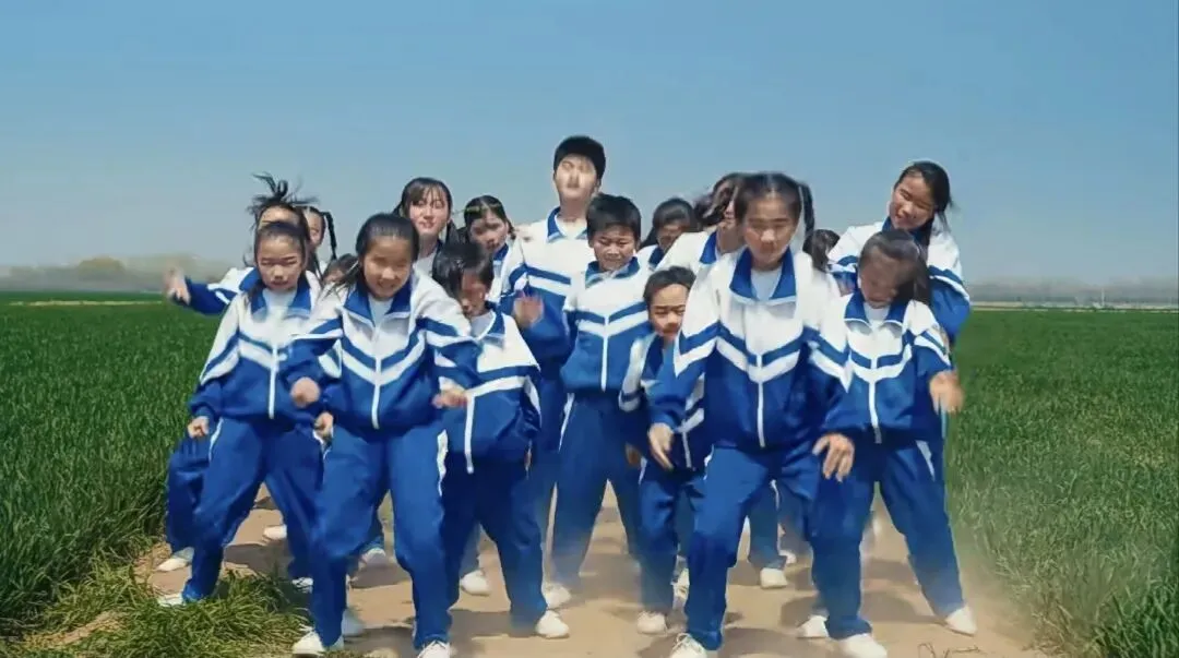 别让你的孩子赢在试卷上,输在春风里 第2张