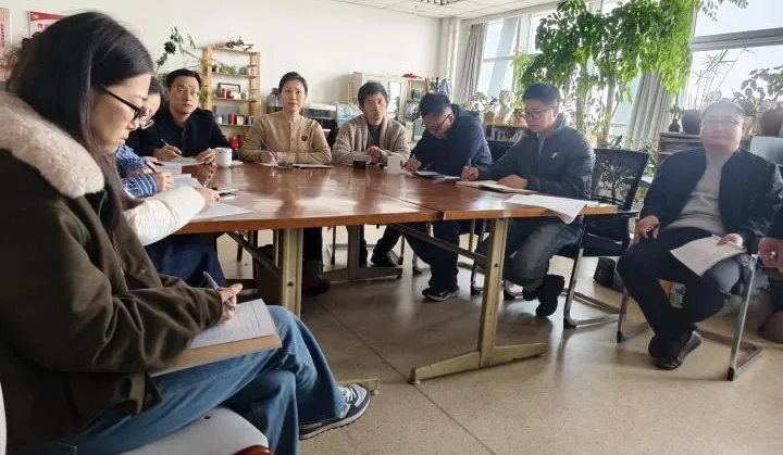 精研试卷 聚力提质 | 青西新区音乐学校美术综合教研组举行本学期第一次大教研活动 第3张