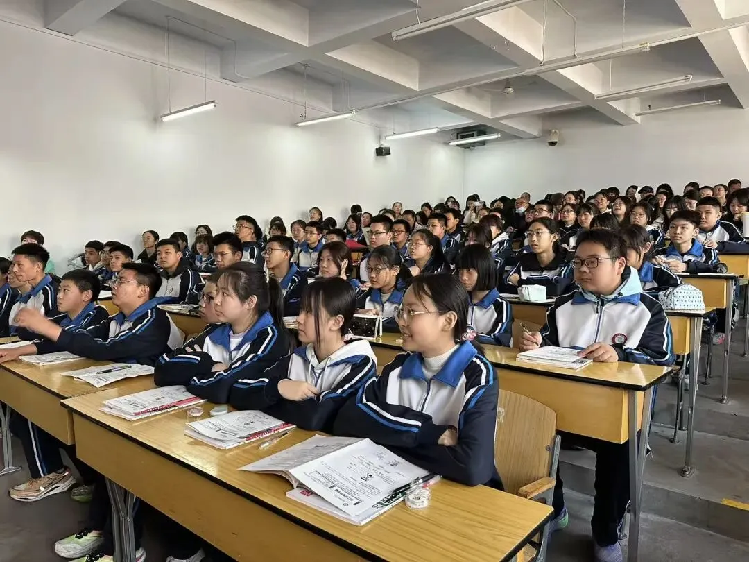 精研复习策略 聚力备战中考——张家口市生物中考复习课及备考研讨会在沙城第二中学圆满举行 第28张