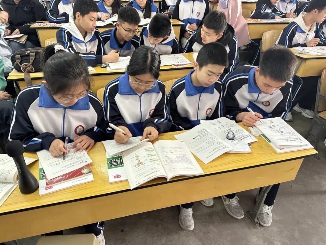 精研复习策略 聚力备战中考——张家口市生物中考复习课及备考研讨会在沙城第二中学圆满举行 第32张