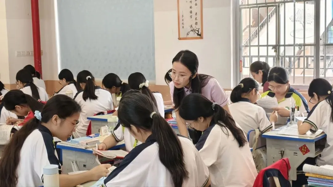 深耕课堂 助力中考——广西民族师范学院附属第二中学赴宁明县实验学校送教暨复习示范课经验分享活动圆满举行 第18张