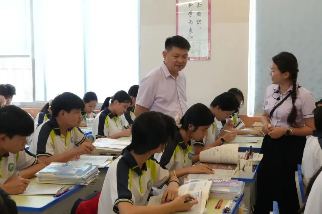 深耕课堂 助力中考——广西民族师范学院附属第二中学赴宁明县实验学校送教暨复习示范课经验分享活动圆满举行 第38张
