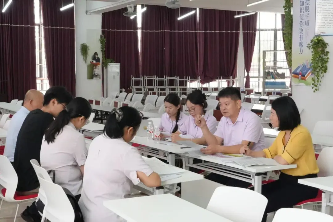 深耕课堂 助力中考——广西民族师范学院附属第二中学赴宁明县实验学校送教暨复习示范课经验分享活动圆满举行 第39张