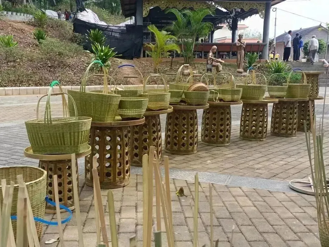 中考语文备考作文——民俗类合集 第9张