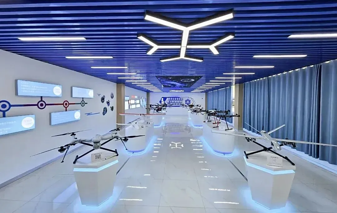 职言直语丨中考二三百分?别慌!这个“飞”起来的专业,可能是孩子最好的出路 第4张