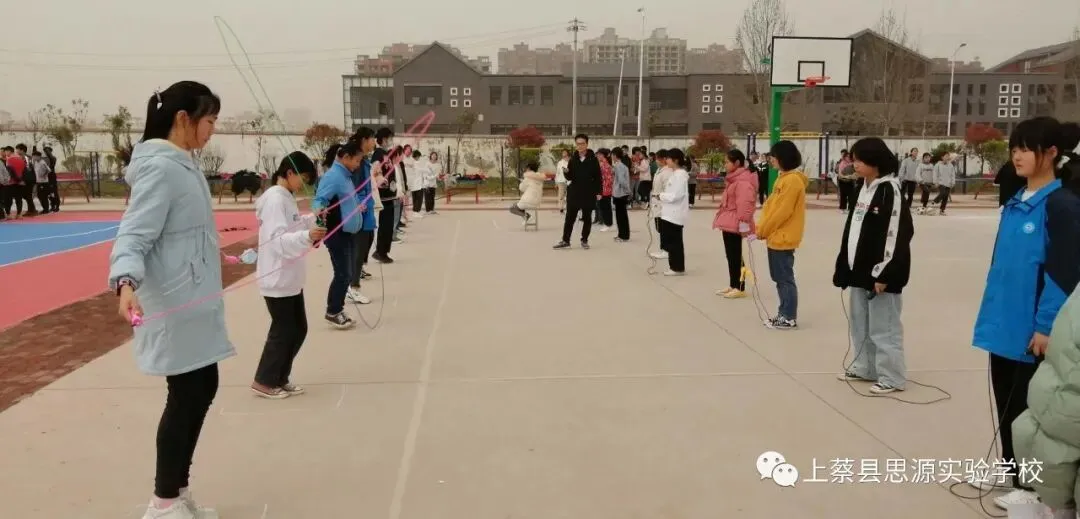 迎中考,你努力的样子最美丽——上蔡县思源实验学校积极备战2021年中招体育、实验考试 第6张