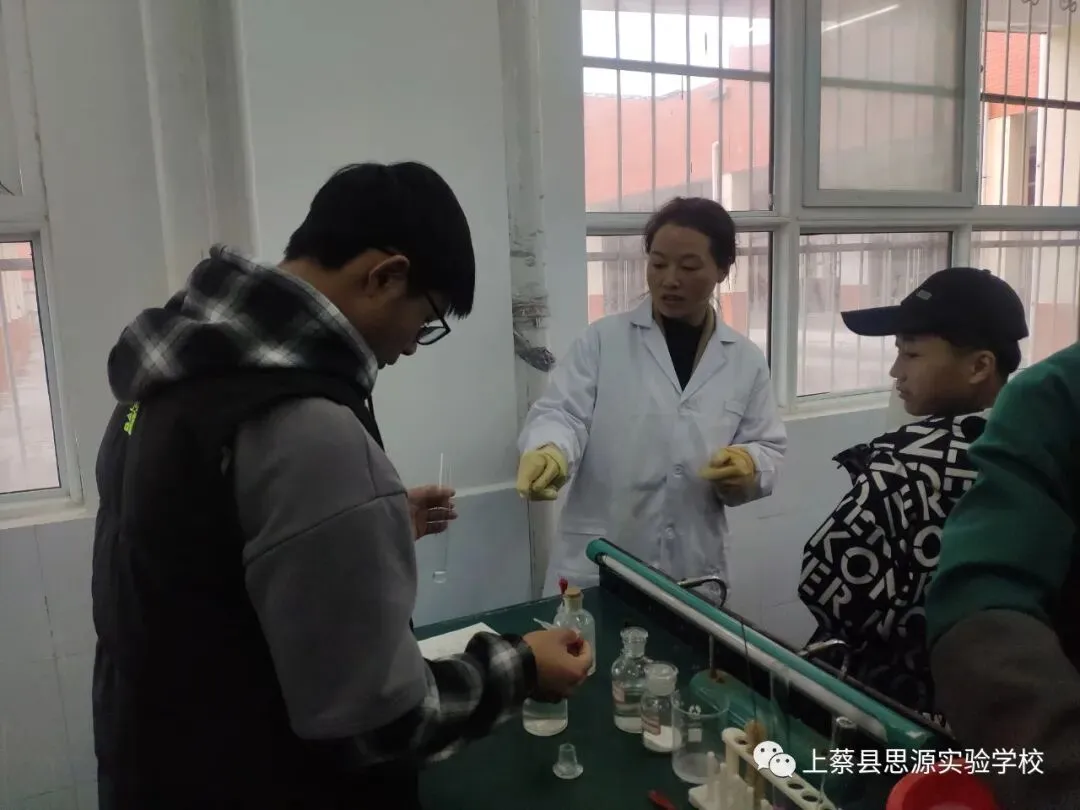 迎中考,你努力的样子最美丽——上蔡县思源实验学校积极备战2021年中招体育、实验考试 第35张