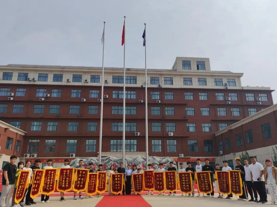 中考报名哪里去台儿庄区运河实验学校等您来——五大办学优势强 成才路上更辉煌 第47张