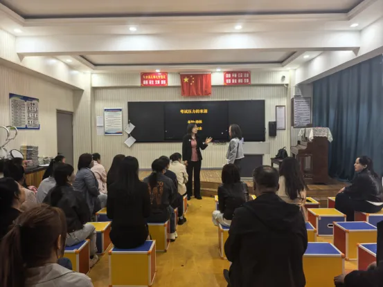 精准赋能,护航中考|家庭教育讲座圆满启幕 第7张