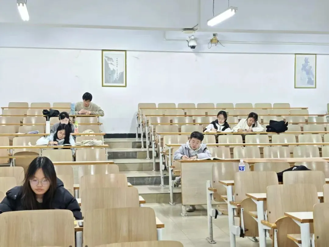 全国英语四级模拟考试 第14张