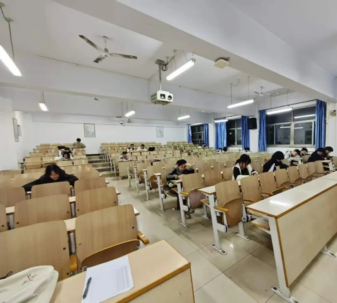 全国英语四级模拟考试 第15张