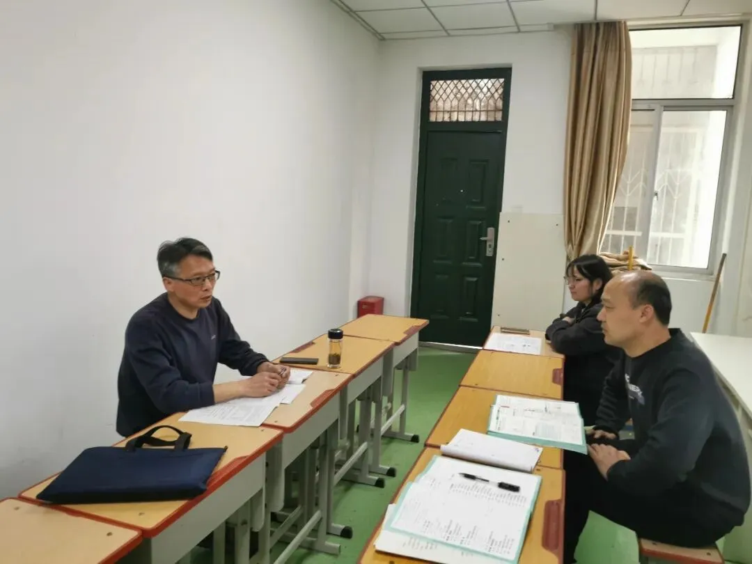 研思赋能迎中考,校际携手促提升——信阳九中教研团队莅临淮滨一中精准指导备考工作 第7张