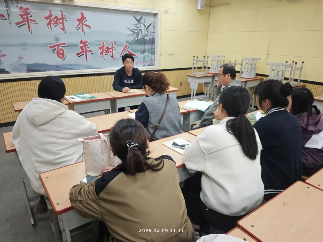 研思赋能迎中考,校际携手促提升——信阳九中教研团队莅临淮滨一中精准指导备考工作 第8张