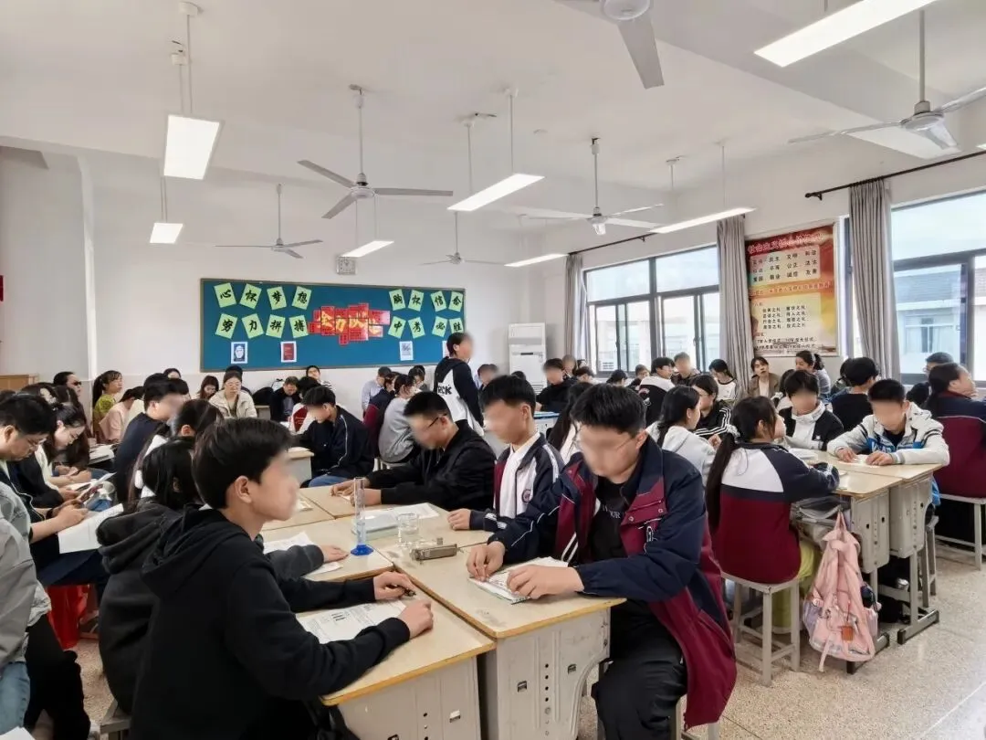 深耕教研备中考 聚力研磨促提升 第10张