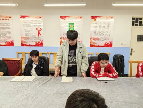 精准赋能,冲刺中考 第23张