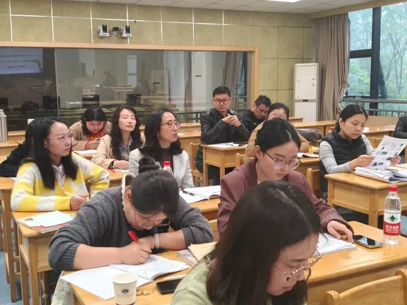 深耕学案教学 聚力中考复习——莲花实验学校历史区编学案使用研讨活动纪实 第18张 深耕学案教学 聚力中考复习——莲花实验学校历史区编学案使用研讨活动纪实 第18张