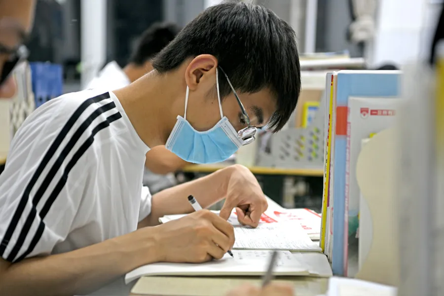 2026南阳初三一模试卷分析模板及常见问题改进计划(可打印版) 第1张