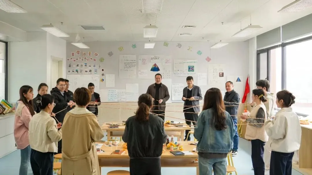 一张网,一群人,一个目标:赋能中考 第17张 一张网,一群人,一个目标:赋能中考 第17张