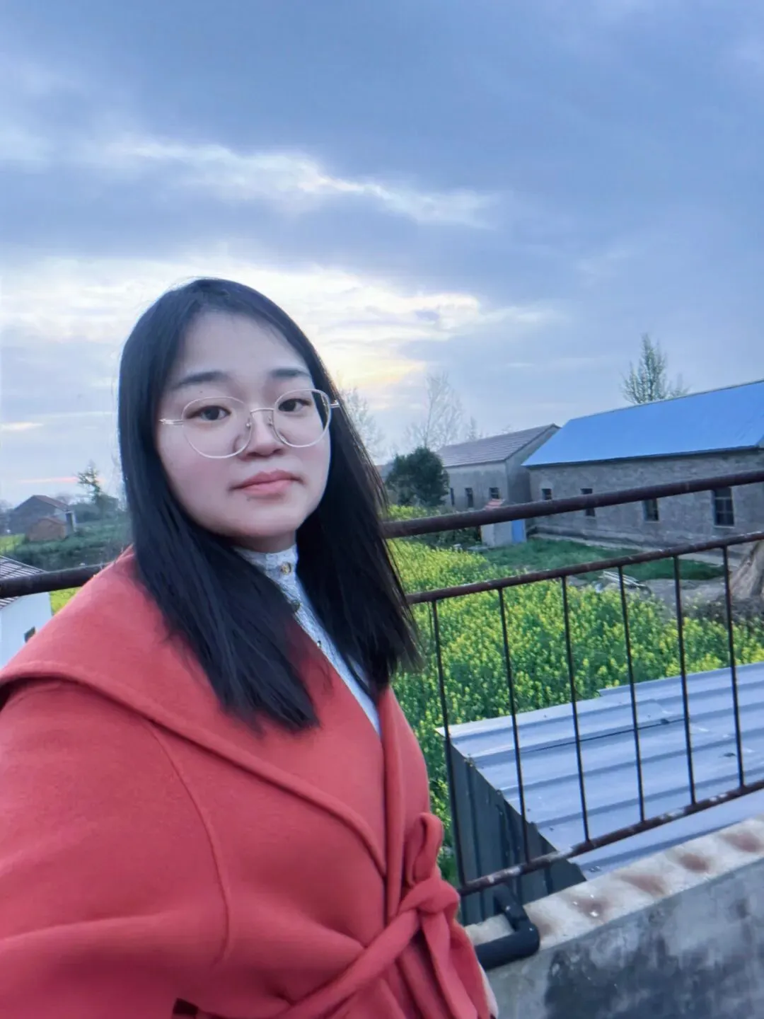 【书香】水灵 | 试卷袋上的读后感 第1张