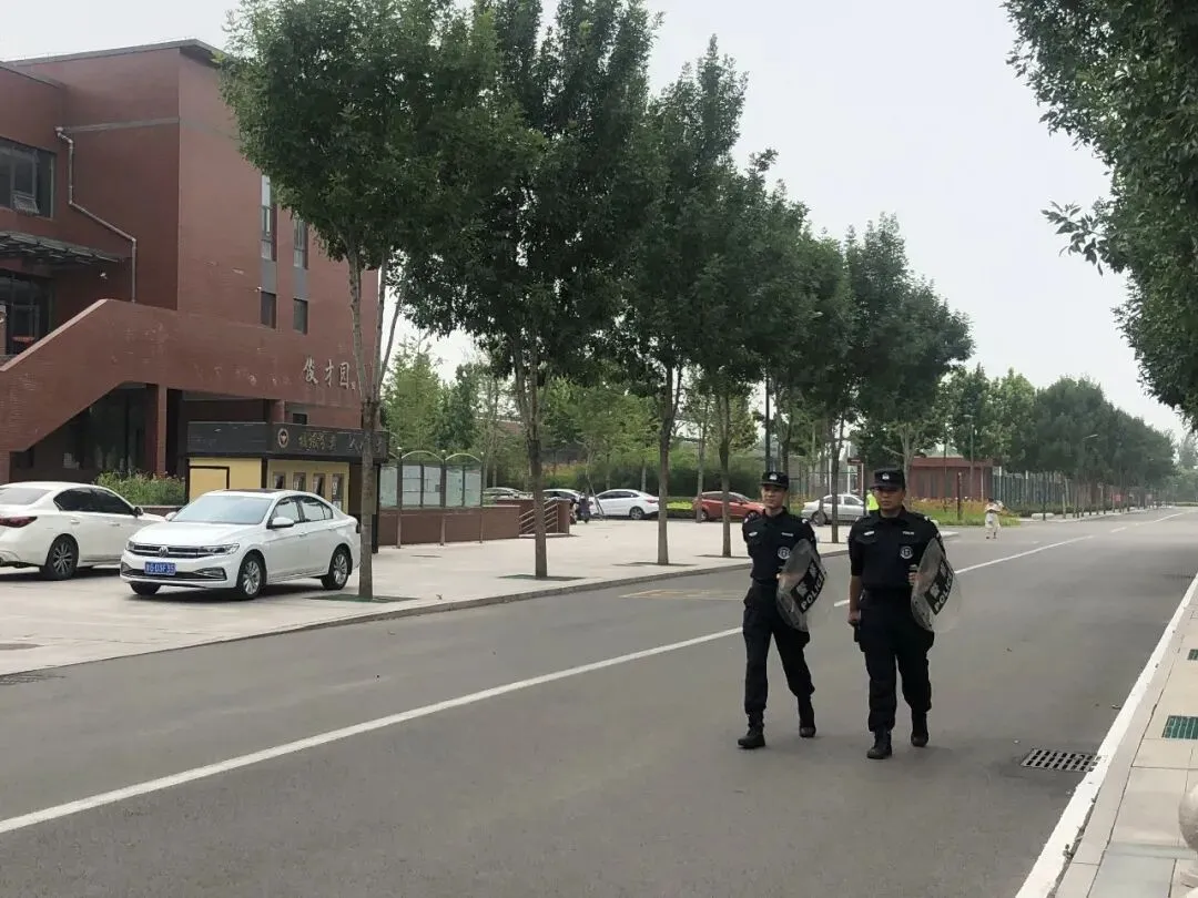 你有梦想、我来护航,坊子公安为中考助力 第7张