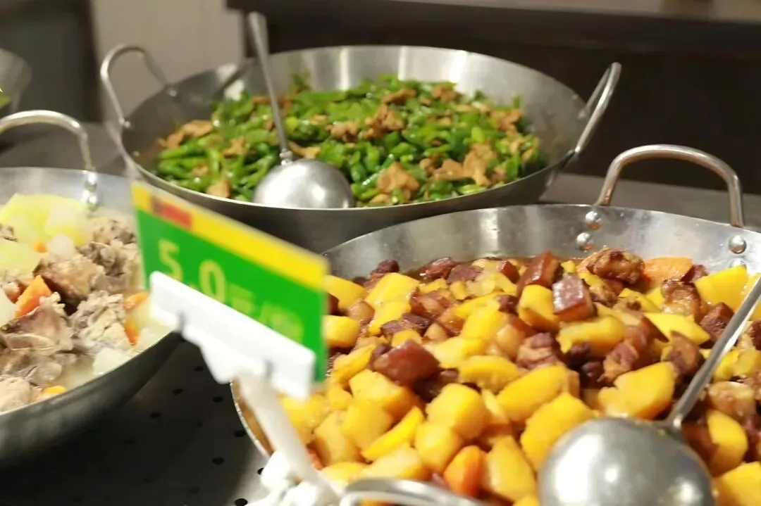 中考在即心里慌?别愁!云南新华为你铺好技能升学黄金路 第10张