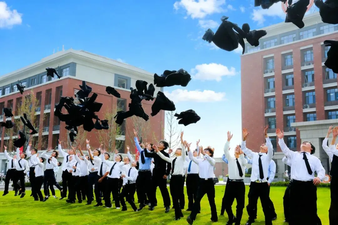 中考在即心里慌?别愁!云南新华为你铺好技能升学黄金路 第12张