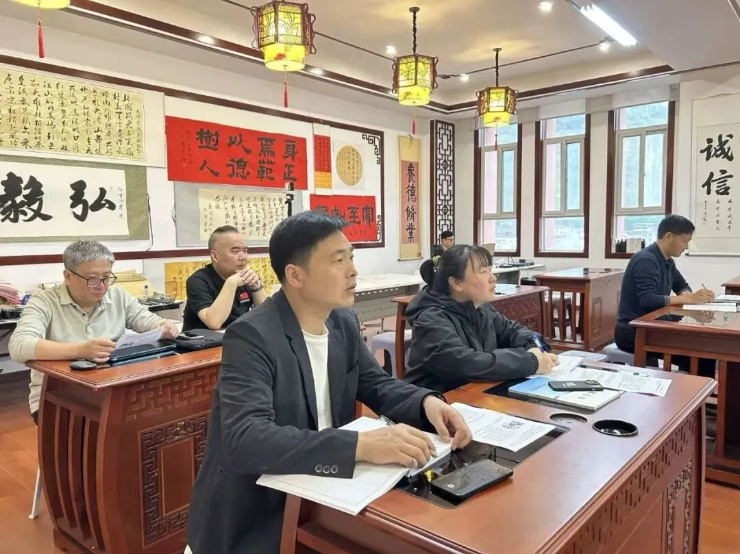 穿越周期探变局 聚焦素养备中考——汉中市2026年历史中考备考研讨会成功举行 第17张