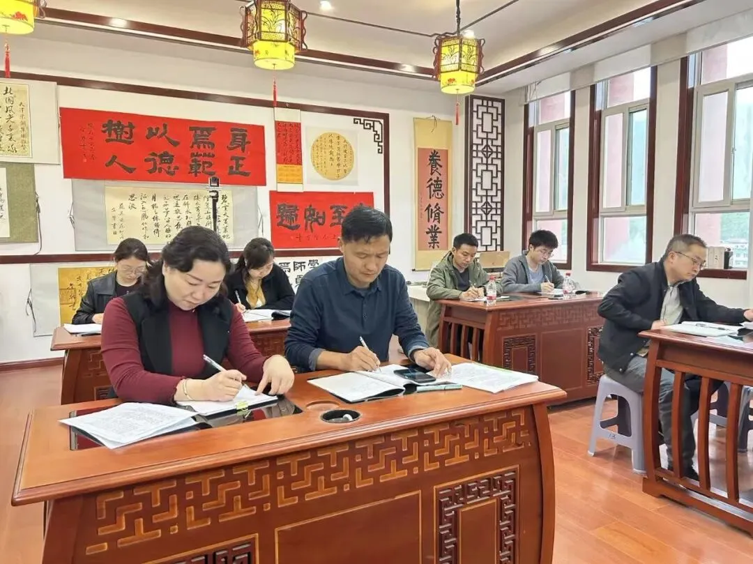 穿越周期探变局 聚焦素养备中考——汉中市2026年历史中考备考研讨会成功举行 第18张