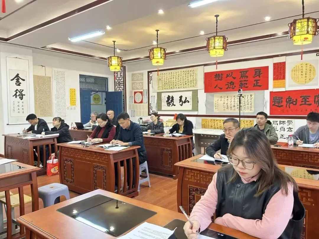 穿越周期探变局 聚焦素养备中考——汉中市2026年历史中考备考研讨会成功举行 第20张