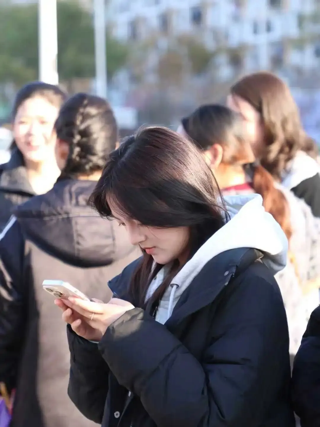 内附硬核真题!省统考DAY1惊现娱乐圈在逃男女主!浙江王一博众人围观,太帅了 第26张