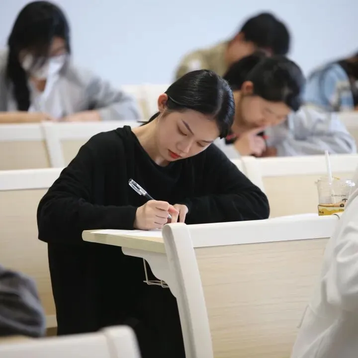 这是什么?专升本真题?领一份! 第27张