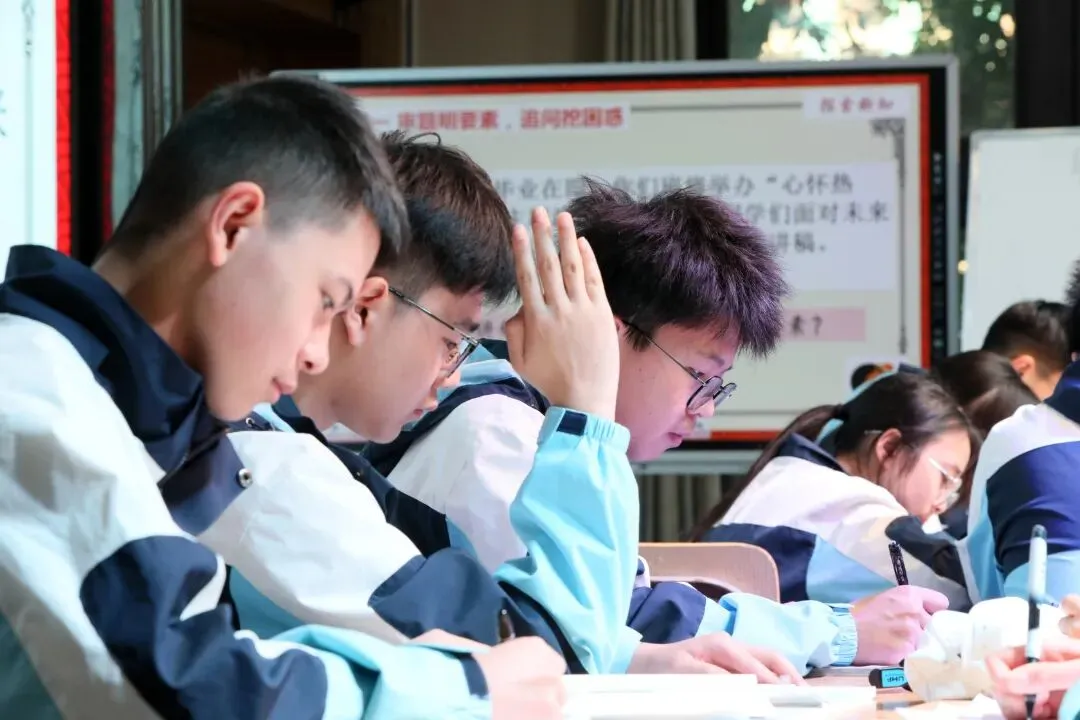 聚焦卓越课堂 精研中考策略——潼南区2026年初中语文主题教研活动在潼南巴川中学校圆满举行 第6张