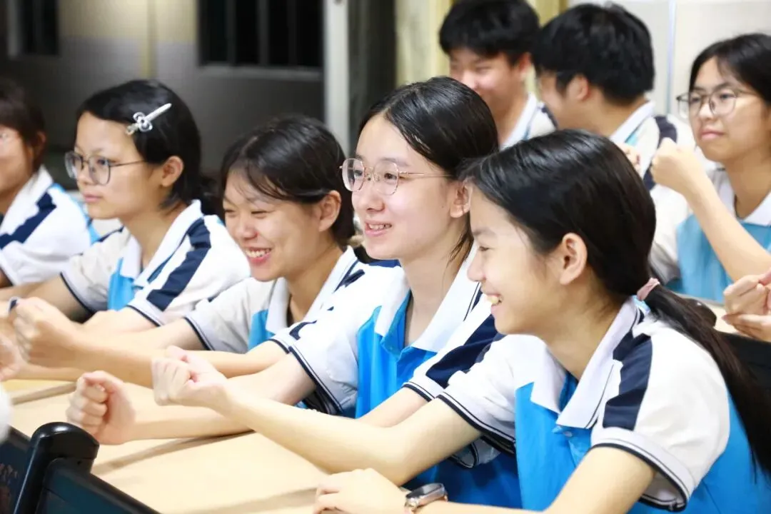 【华实·体育中考】凝心聚力赴考途,乘风破浪展锋芒 第24张 【华实·体育中考】凝心聚力赴考途,乘风破浪展锋芒 第24张