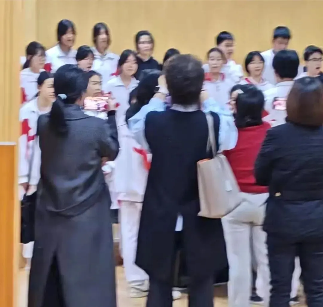 初中的“懂事”,等不来:比中考分流更扎心的三种差距 第1张