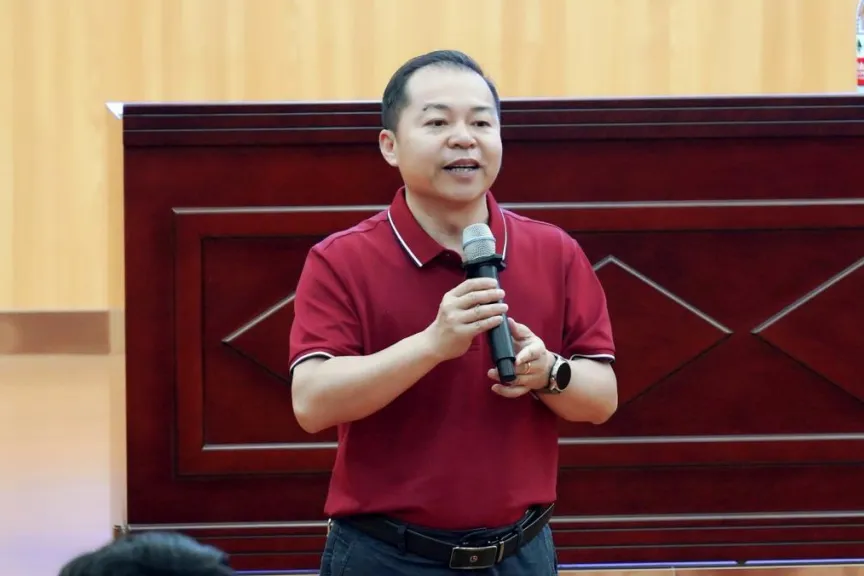 精研模考明方向,精准备考提质效——东莞市2026年高三物理模考分析暨二轮备考活动在我校顺利举行 第12张