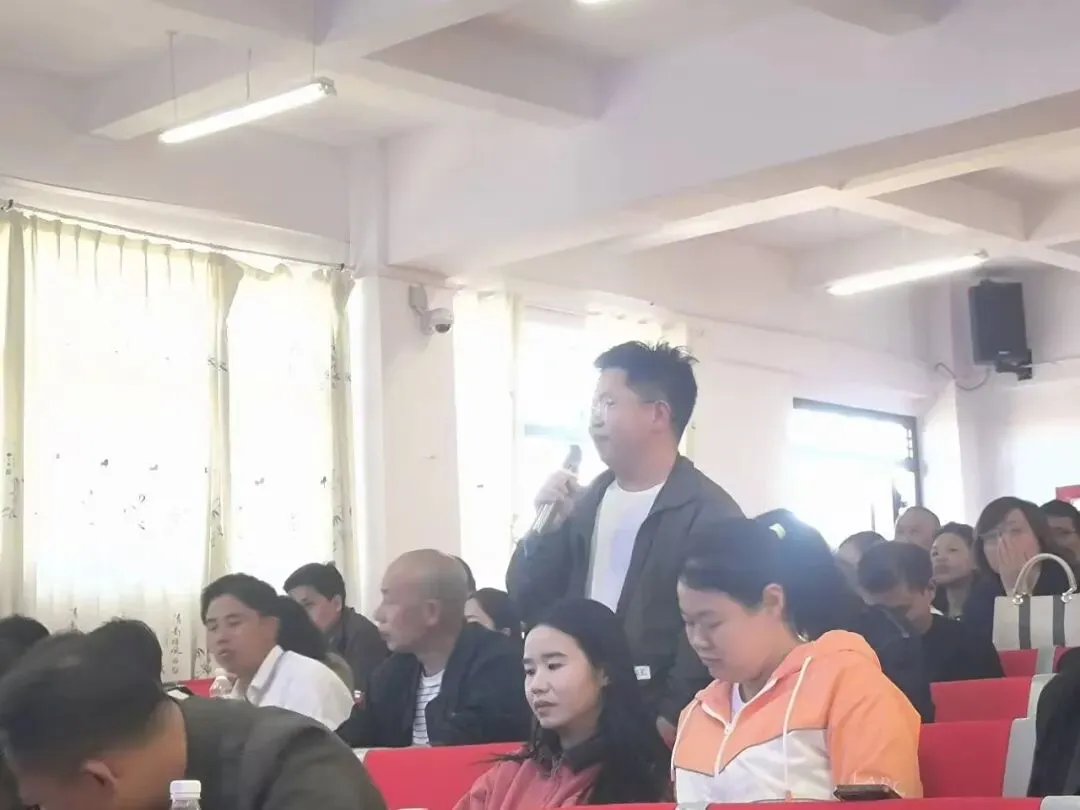 纳雍二中承办纳雍县2026届中考一轮复习备考(语文、化学)研讨活动 第23张