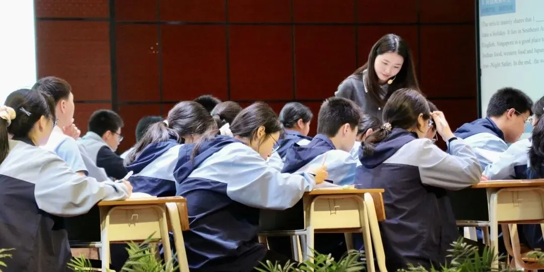 萱中教共体||提质教研第4期:聚焦中考复习策略·共研高效备考课堂——初三英语、数学联合教研活动圆满落幕 第27张