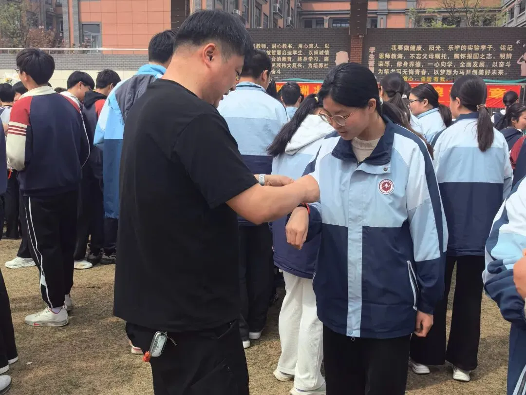 【实验初中•中考冲刺】决胜中考!加油少年!策马扬鞭酬壮志 乘风破浪谱华章 第34张