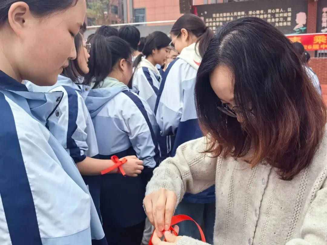 【实验初中•中考冲刺】决胜中考!加油少年!策马扬鞭酬壮志 乘风破浪谱华章 第37张