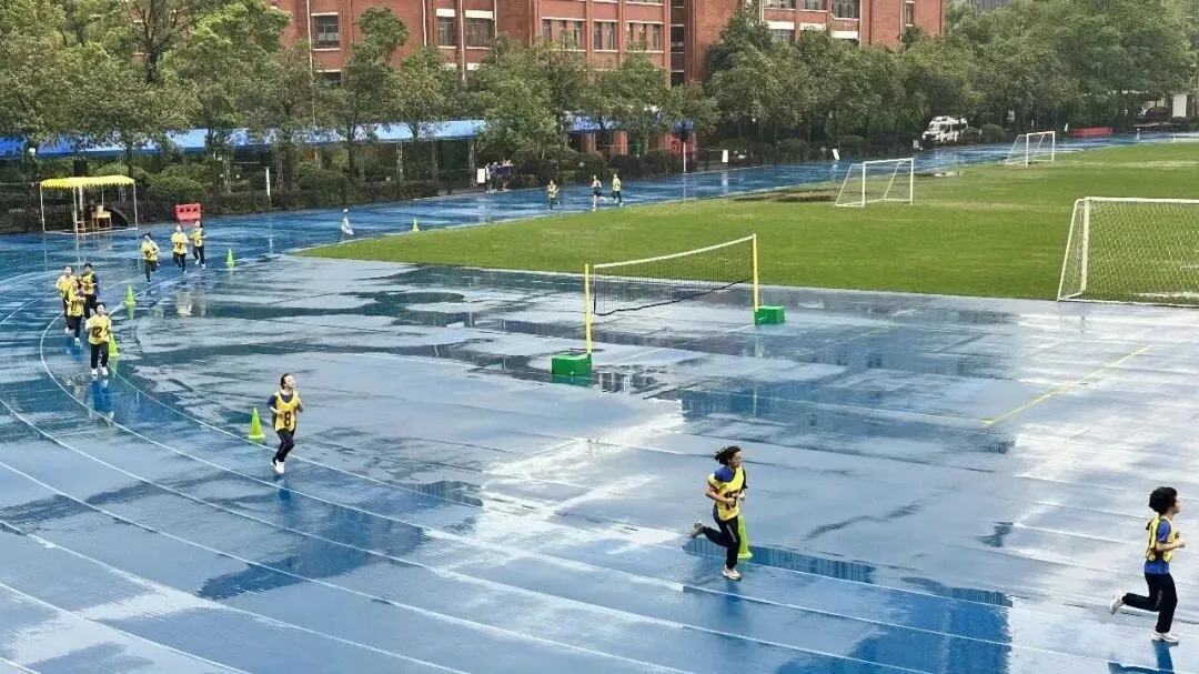 紧急提醒!体育中考摔倒了千万别爬起来!记住这个反常识的保分动作! 第5张 紧急提醒!体育中考摔倒了千万别爬起来!记住这个反常识的保分动作! 第5张