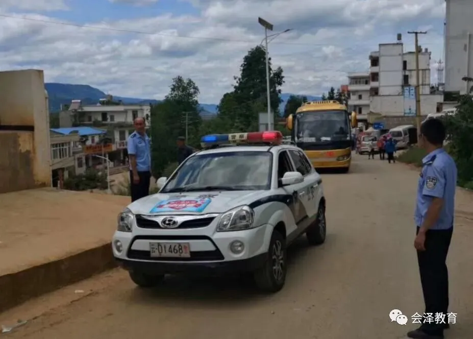 校警合力共织中考“防护网” 第3张 校警合力共织中考“防护网” 第3张