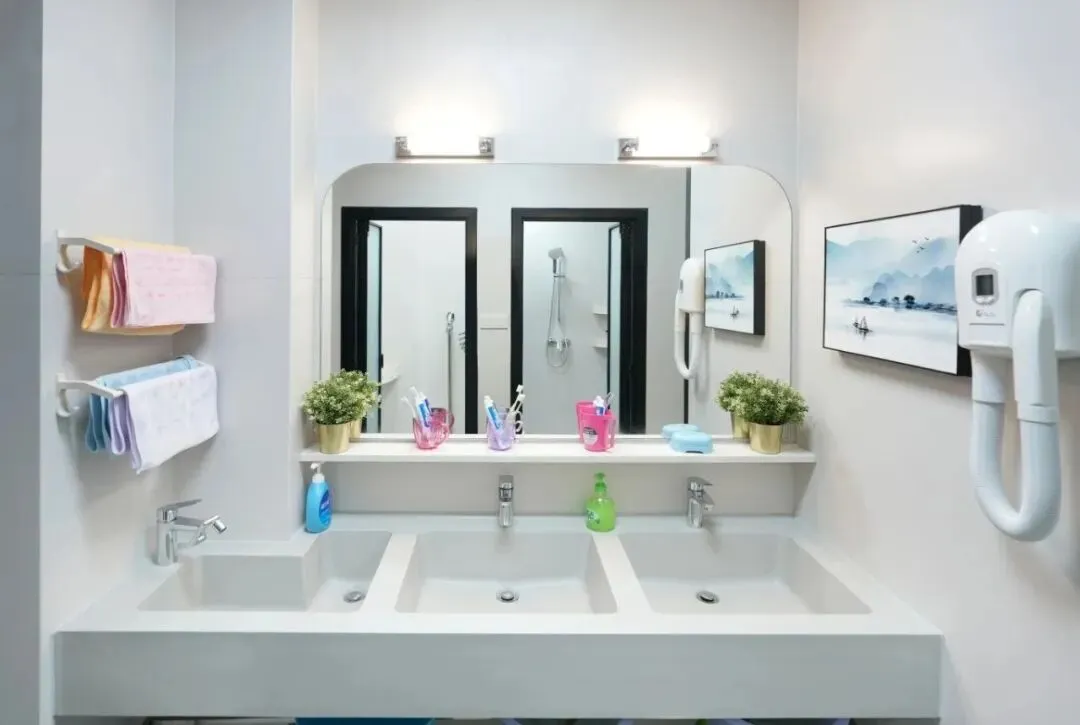 杭州各高中的住宿条件相差这么大!中考填志愿,家长关心升学数据,孩子最关心住宿和伙食/狮子探高中① 第31张