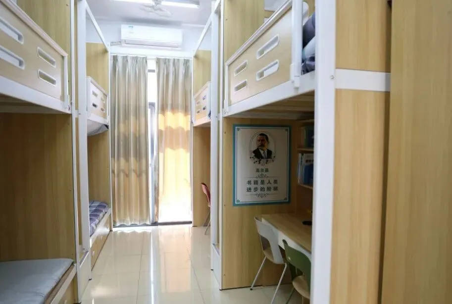 杭州各高中的住宿条件相差这么大!中考填志愿,家长关心升学数据,孩子最关心住宿和伙食/狮子探高中① 第44张