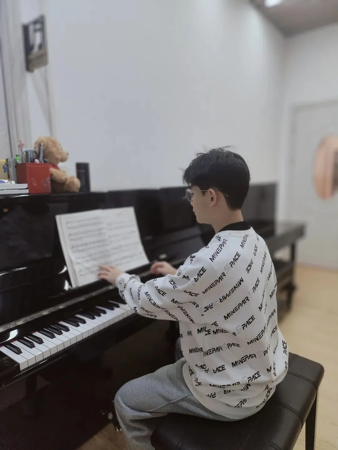 中考冲刺季,那节犹豫再三的钢琴课,藏着孩子最珍贵的热爱 第1张
