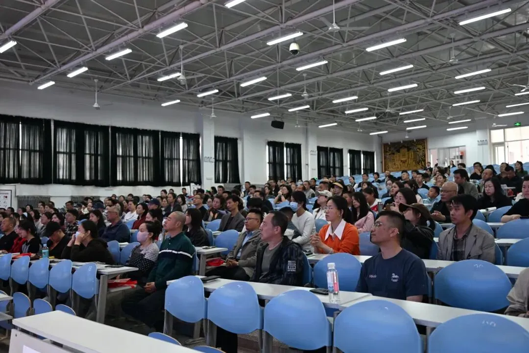 走进东方校园 共话中考成长 | 兰州东方中学举行2026年校园开放日活动 第7张 走进东方校园 共话中考成长 | 兰州东方中学举行2026年校园开放日活动 第7张