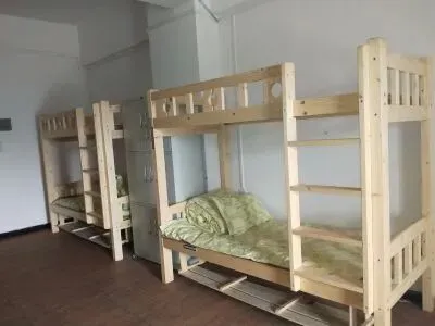 中考300分还有出路吗?这所学校毕业生被华为、周大福抢着要 第47张